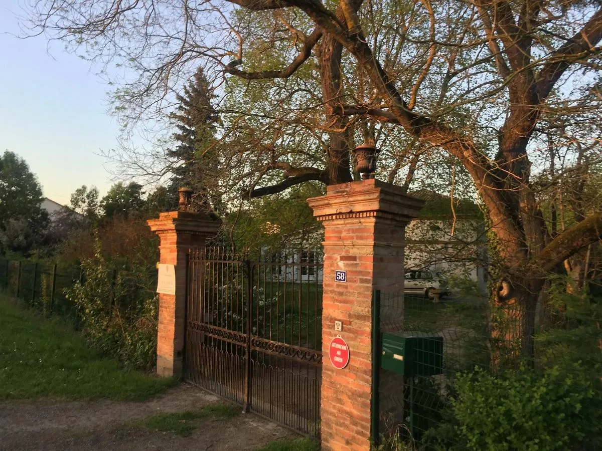 Villa Toulousaine Grisolles  Fransa